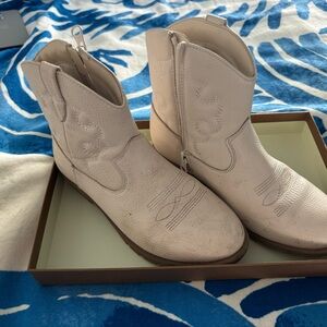 Children’s cowgirl boots from cat and jack brand